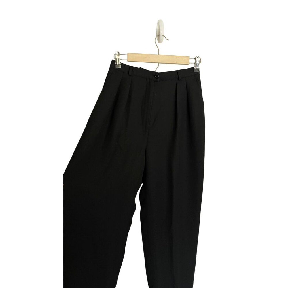 Vintage Jones Wear Women’s Black Pleated Trousers – Size 8 – Classic High-Rise T